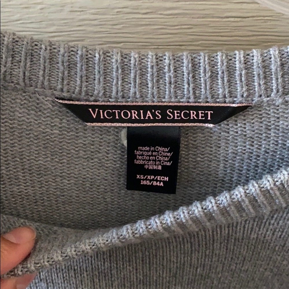 Angel Sweater - Picture 3 of 4